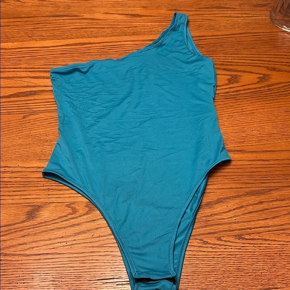 Teal One-Shoulder Bodysuit/8
